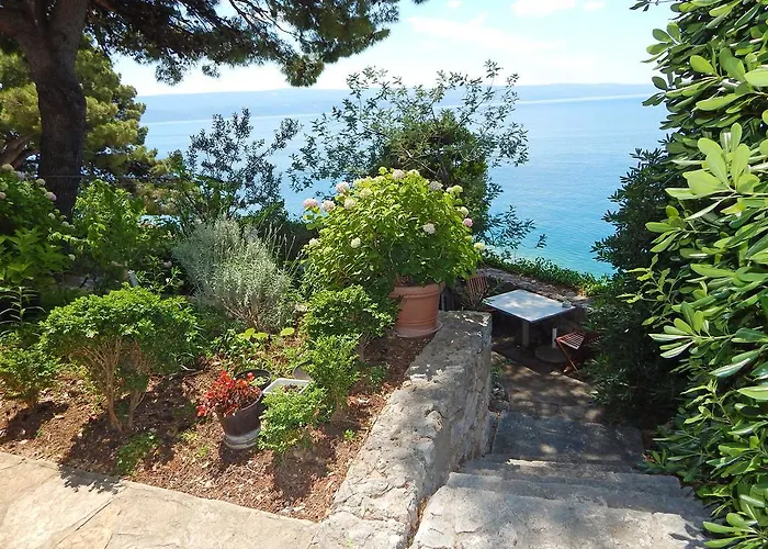 Villa Maristika